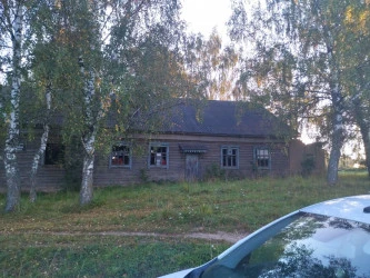 Нежилое здание, находящееся в муниципальной собственности Переславль-Залесского муниципального округа Ярославской области, расположенное по адресу: РФ, ЯО, городской округ г. Переславль-Залесский,   с. Филимоново, ул. Клубная, д. 35 с земельным участком